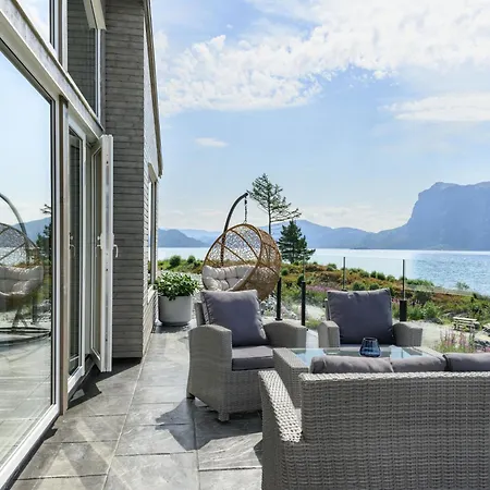 Holiday Hildebu By Interhome